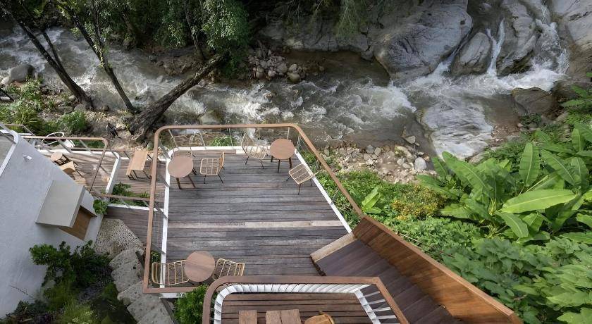 Photo of Patio Balcony in Mae On