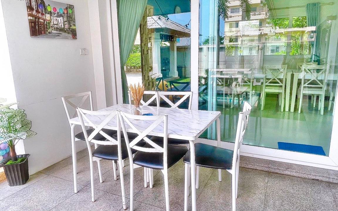 Photo of Patio Balcony in Bang Lamung