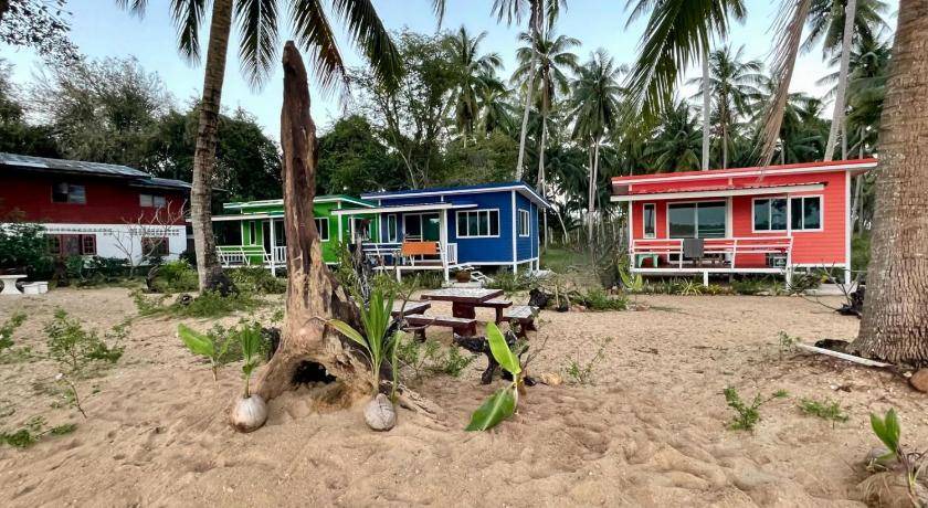Photo of Others in Lang Suan