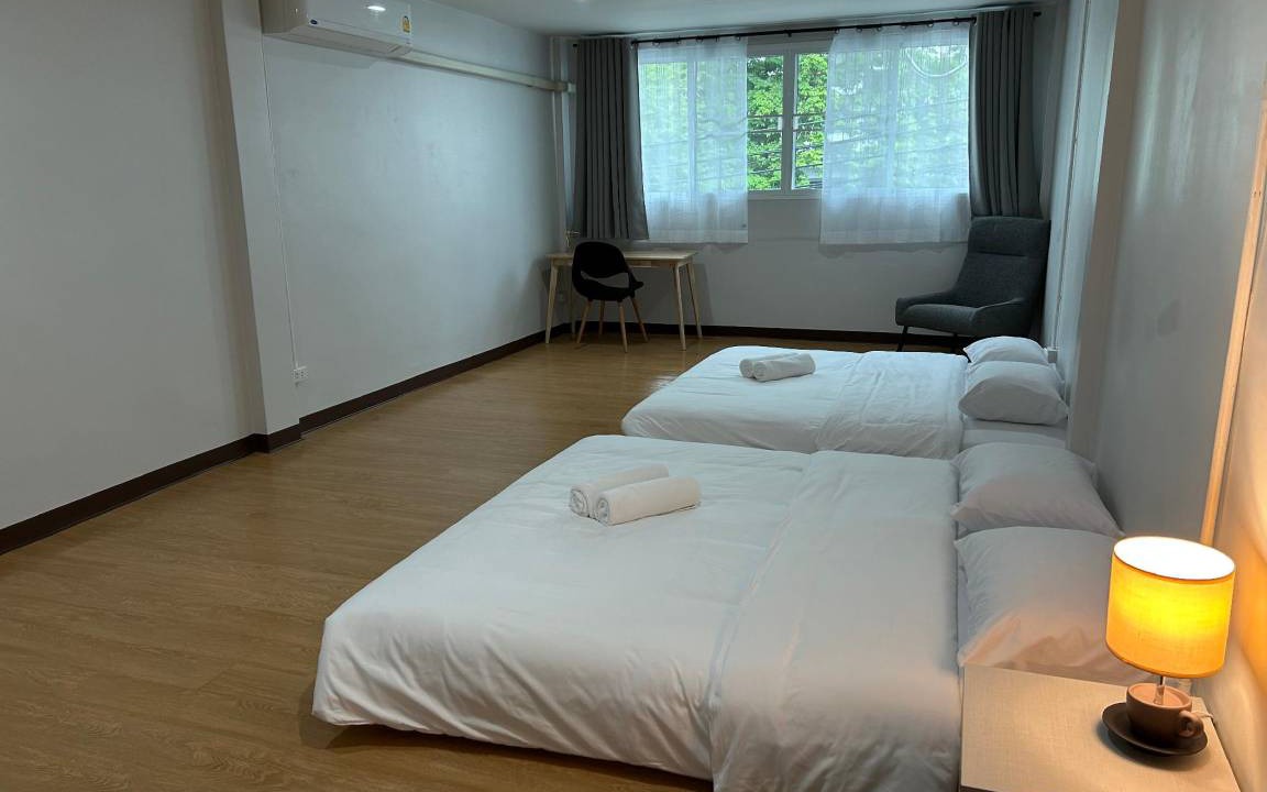 Photo of Bedroom in Khlong Tan