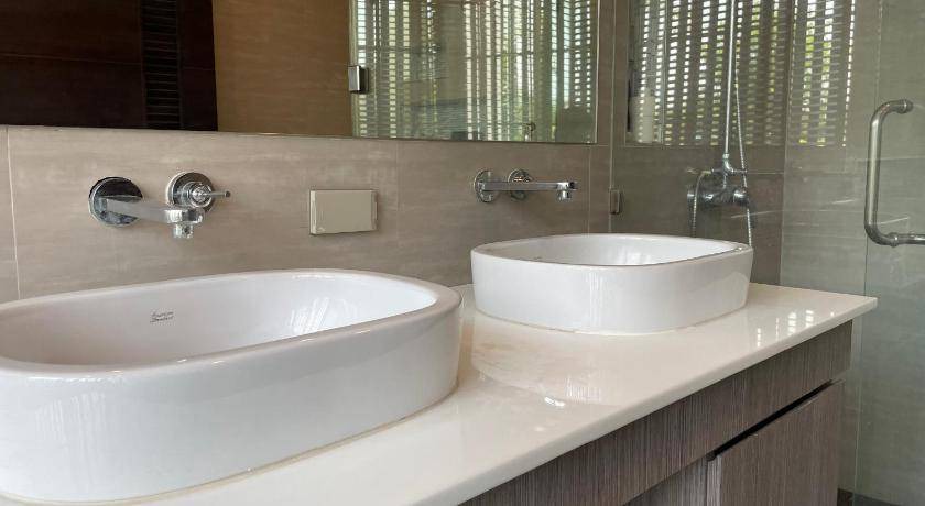 Photo of Bathroom in Khanong Phra