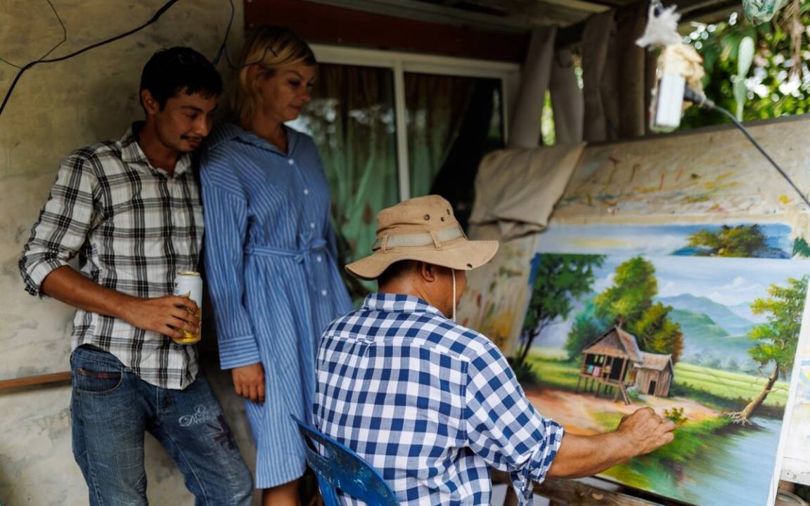 Photo of Human In Picture in Chaiyasathan