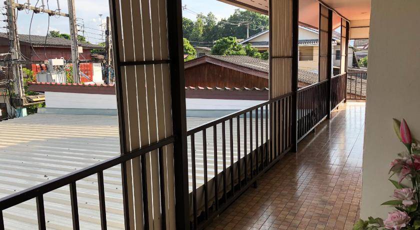 Photo of Patio Balcony in Chom Thong