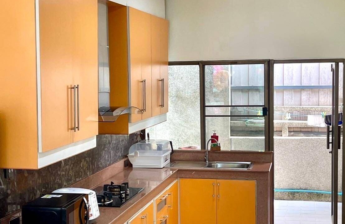 Photo of Kitchen in Noen Phra