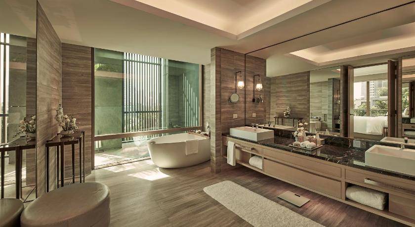 Photo of Bathroom in Yan Nawa