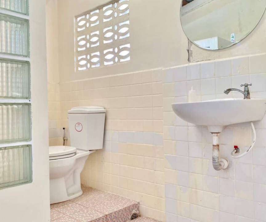 Photo of Bathroom in Downtown Krabi