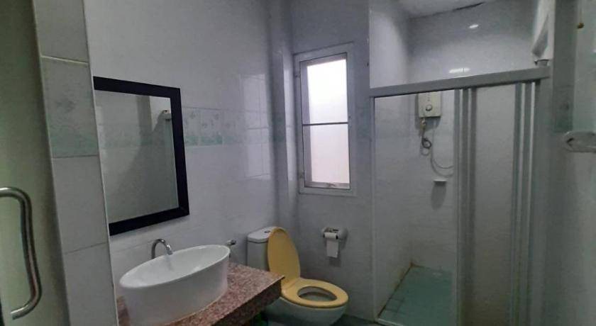Photo of Bathroom in Mueang Samut Prakan District