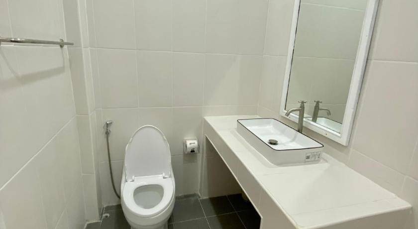 Photo of Bathroom in Tha Wang Thong