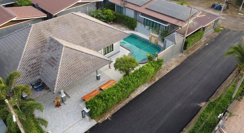 Photo of Buildings in Kao Yai