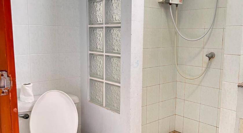 Photo of Bathroom in Mueang Samut Prakan District