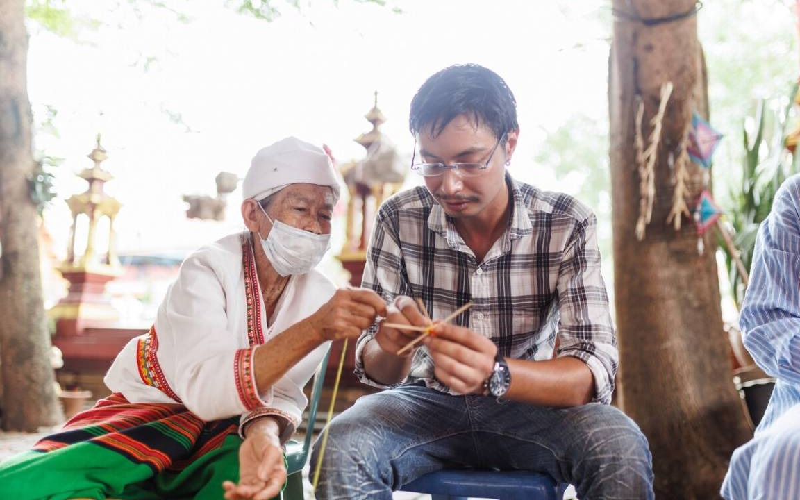 Photo of Human In Picture in Chaiyasathan