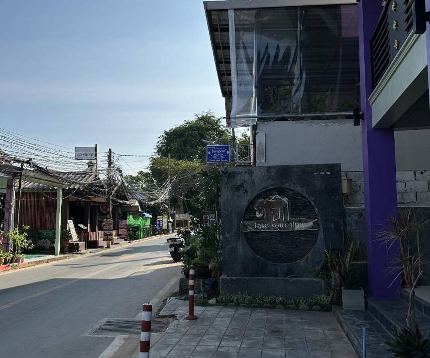 Photo of Buildings in Lamai City Center