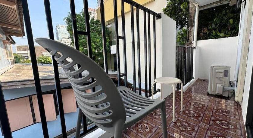 Photo of Patio Balcony in Chom Phon