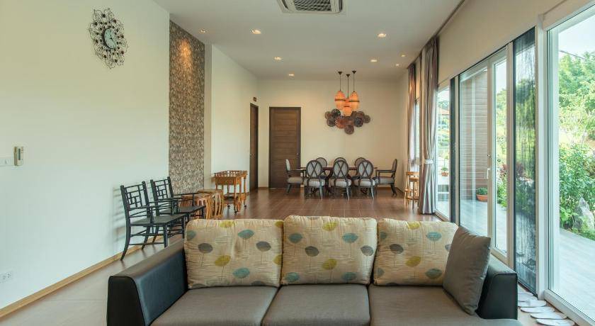Photo of Livingroom in Pak Phli