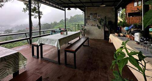 Photo of Others in Pong Yaeng