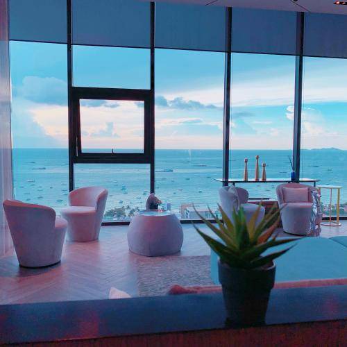 Photo of Others in Pattaya Bay