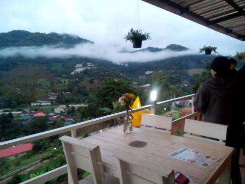 Photo of Others in Pong Yaeng