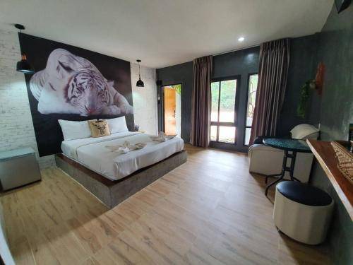 Photo of Bedroom in Na Mom