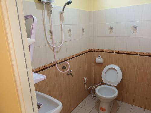 Photo of Bathroom in Pak Nam