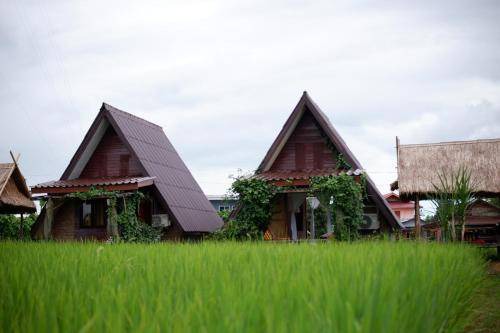 Photo of Others in Mae Kon