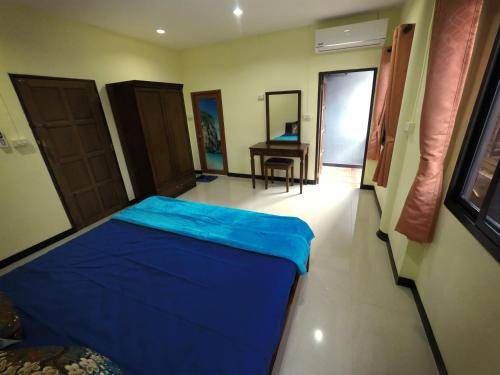 Photo of Bedroom in Ko Lanta Old Town