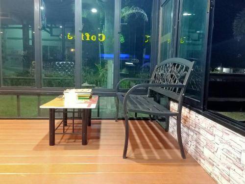 Photo of Patio Balcony in Laem Klat