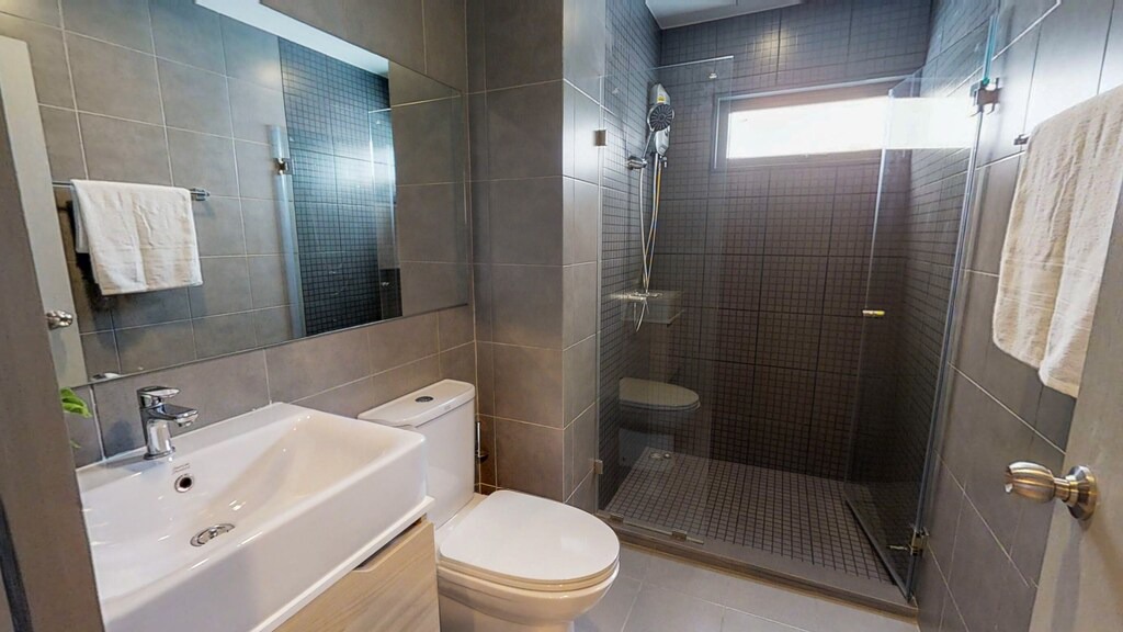 Photo of Bathroom in Mueang Samut Prakan District