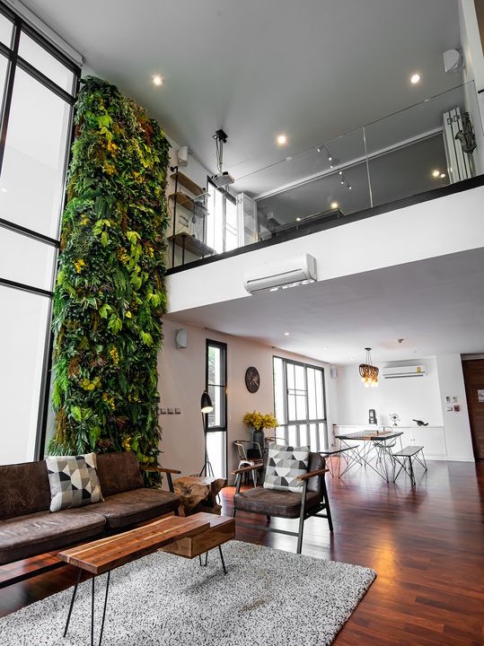 Photo of Livingroom in Chidlom