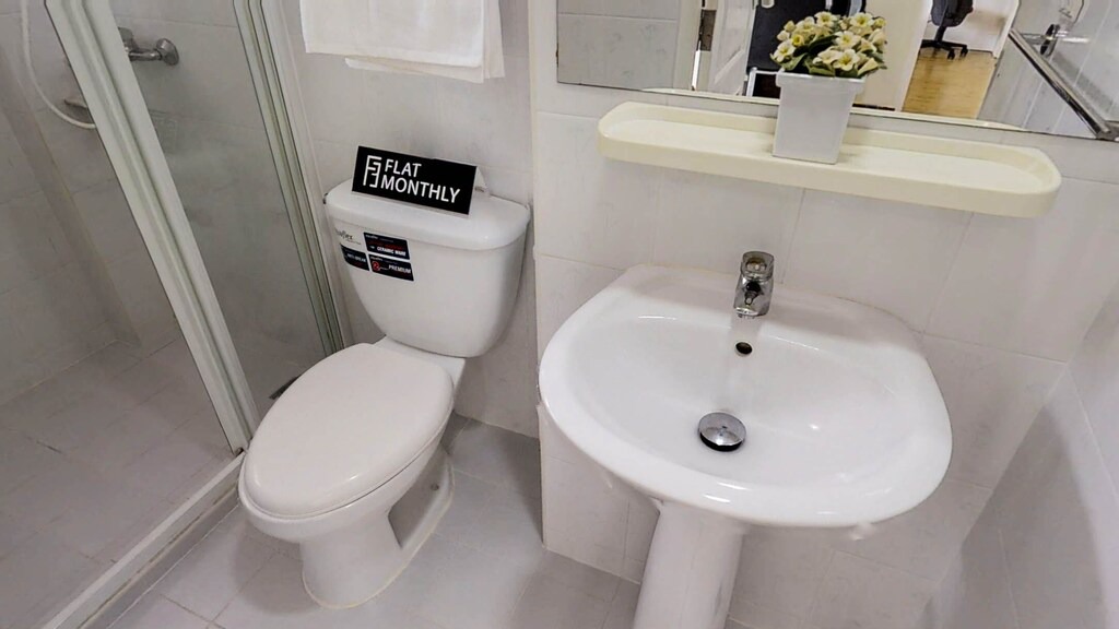 Photo of Bathroom in Ekkamai