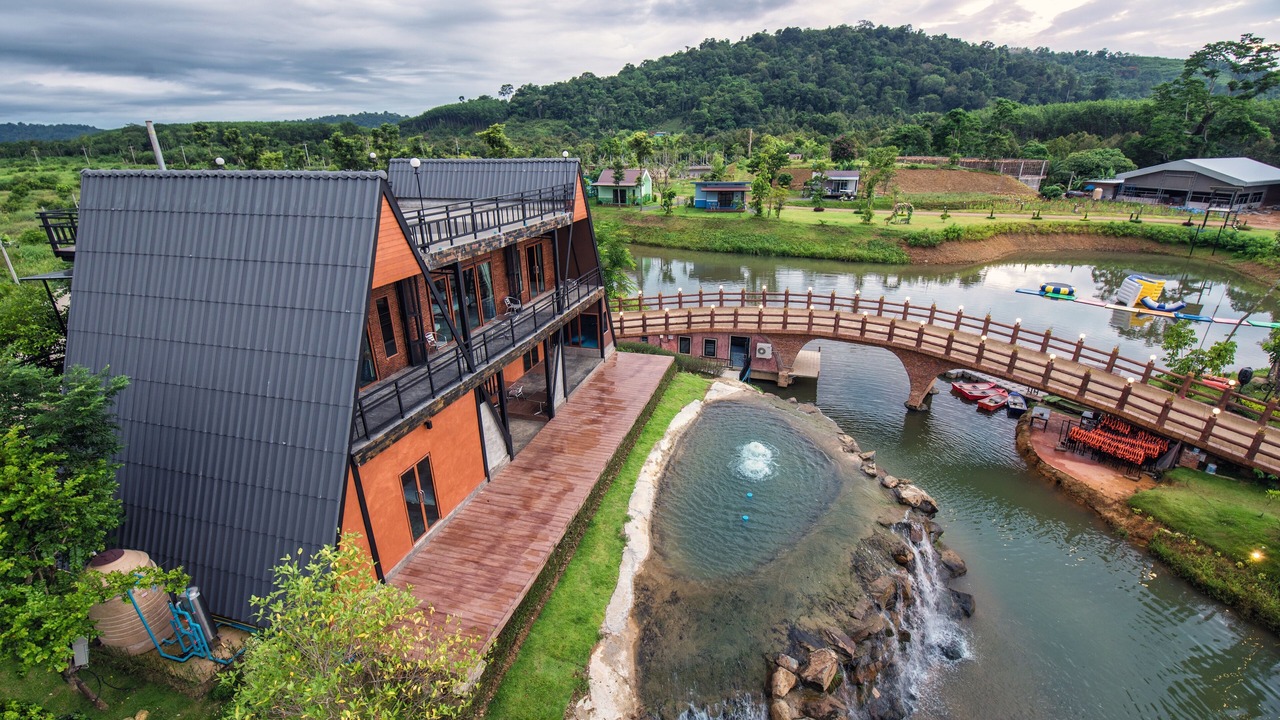 Photo of Outdoor in Makham