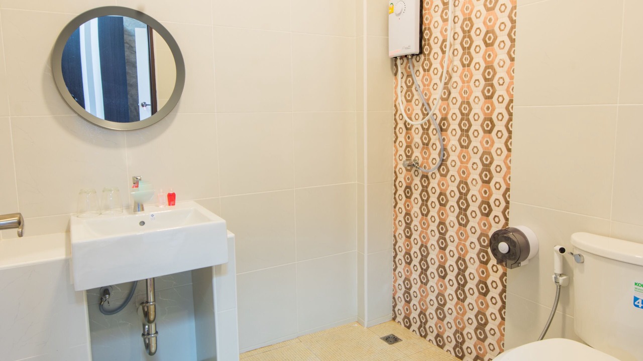 Photo of Bathroom in Makham