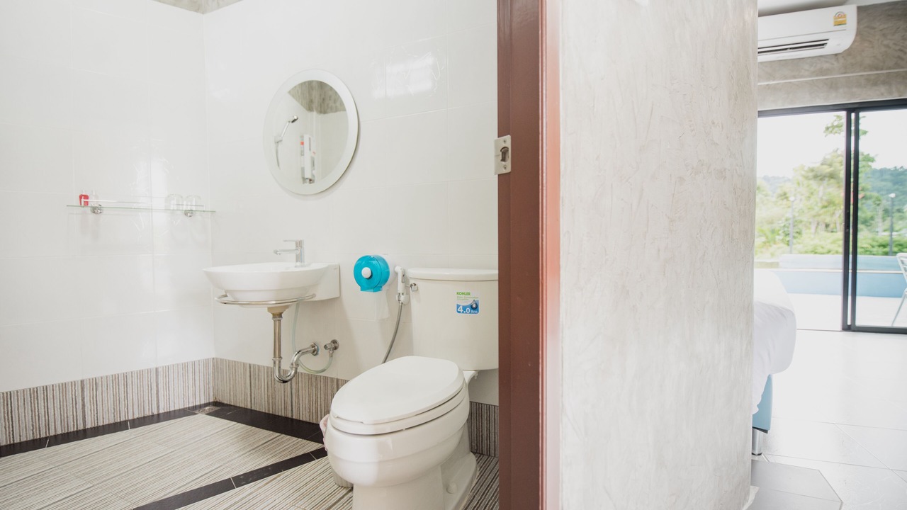 Photo of Bathroom in Makham