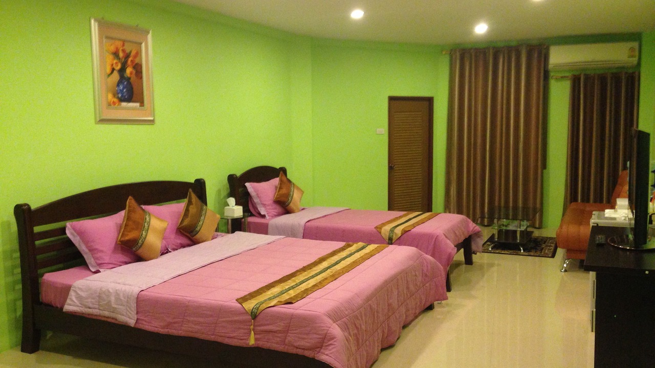 Photo of Bedroom in Khlong Toei
