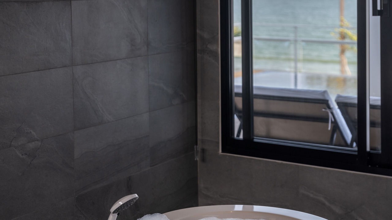 Photo of Bathroom in Thap Sakae
