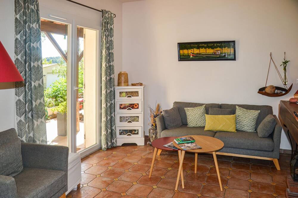 Photo of Bedroom in Creissan