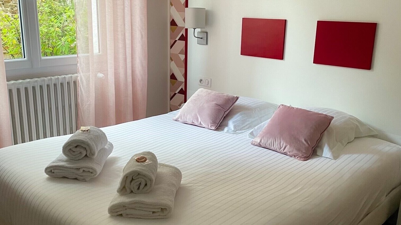 Photo of Bedroom in Granville