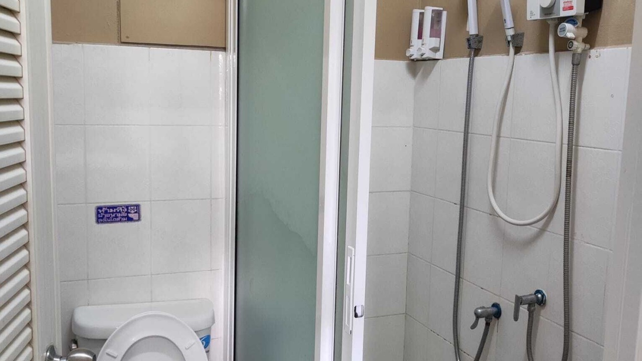 Photo of Bathroom in Phra Nakhon Si Ayutthaya
