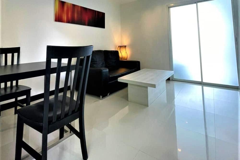 Photo of Livingroom in Kathu