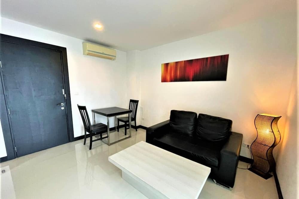 Photo of Livingroom in Kathu