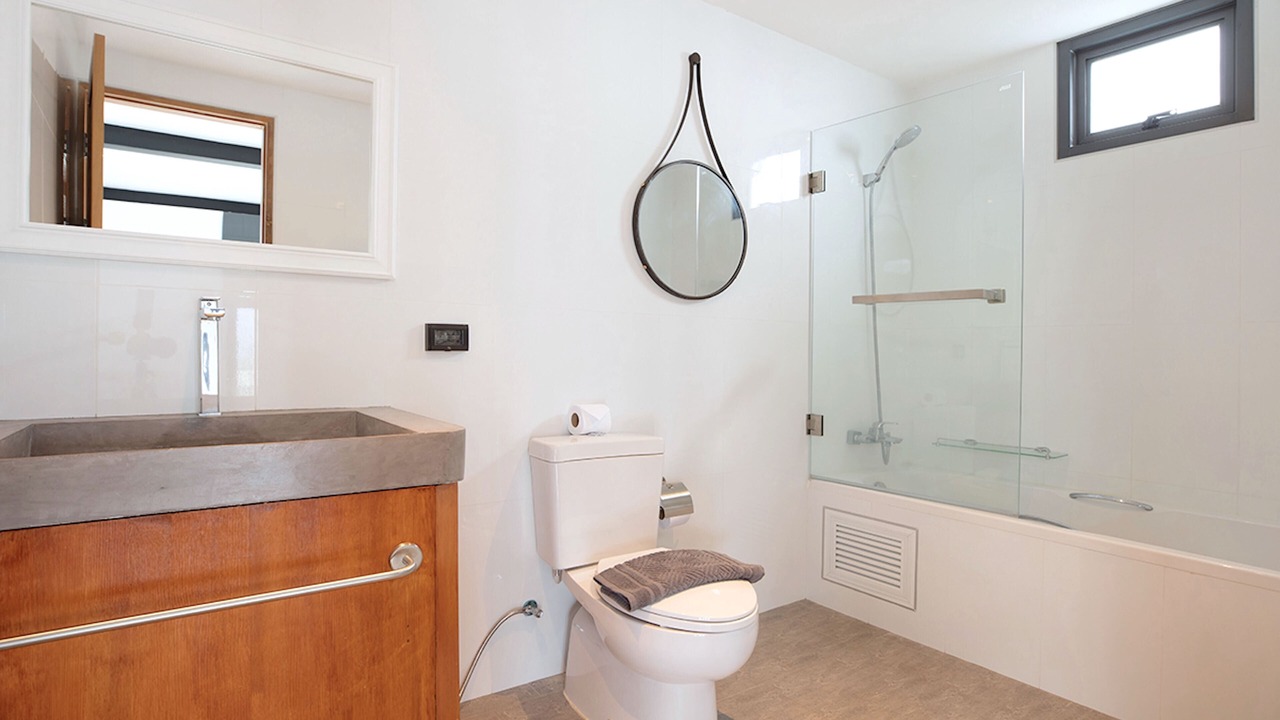 Photo of Bathroom in Ban Saiyuan