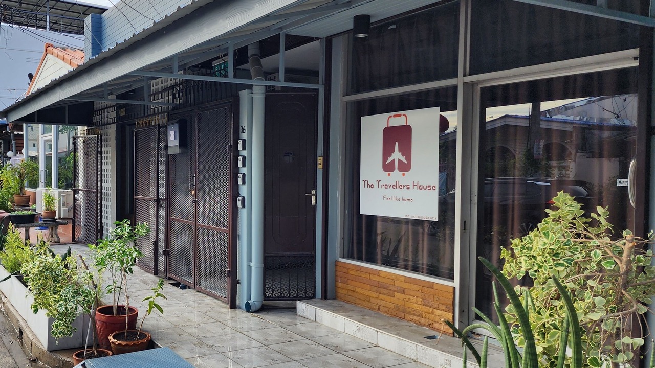 Photo of Outdoor in Saphan Sung