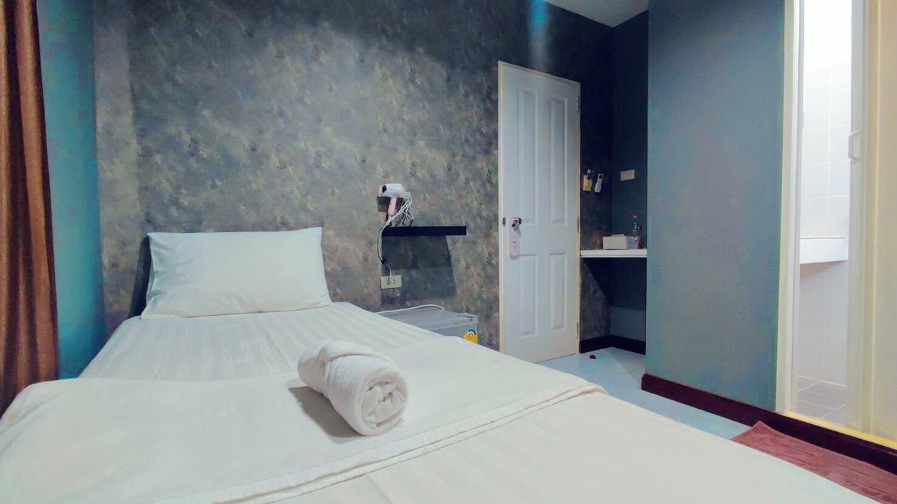 Photo of Bedroom in Chana Songkhram