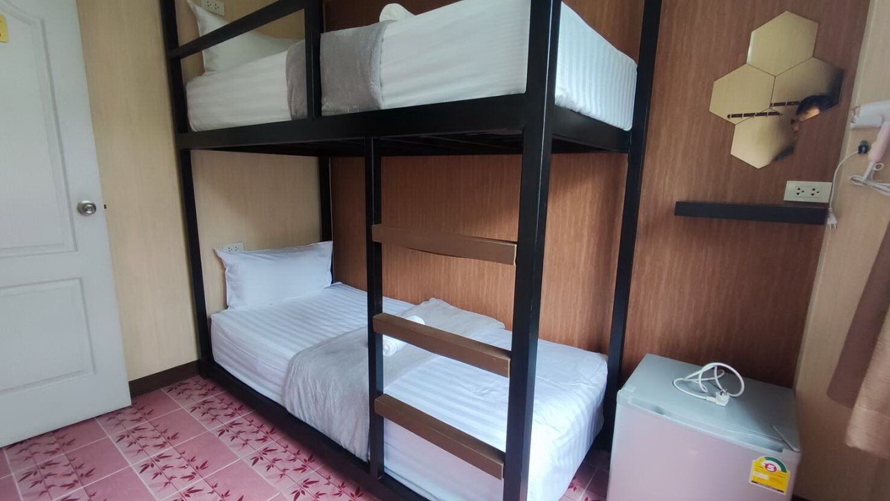 Photo of Bedroom in Chana Songkhram