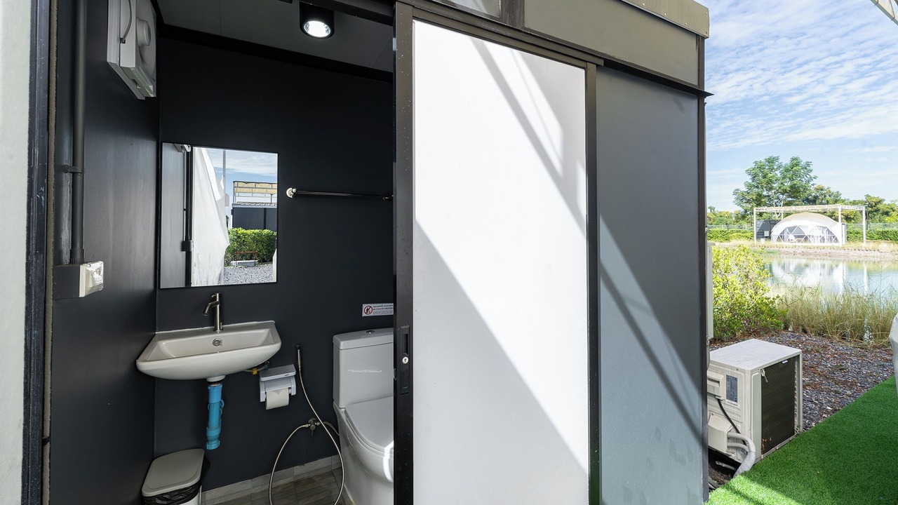 Photo of Bathroom in Khlong Luang