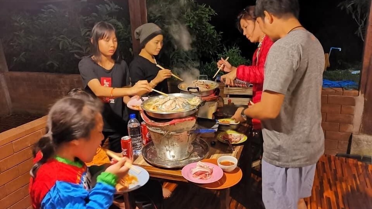 Photo of Others in Mae Wang