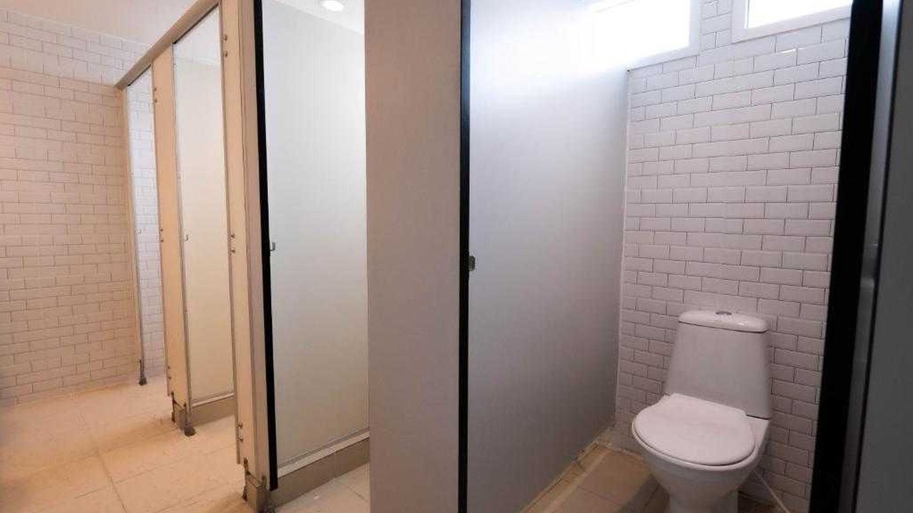 Photo of Bathroom in Khlong Toei