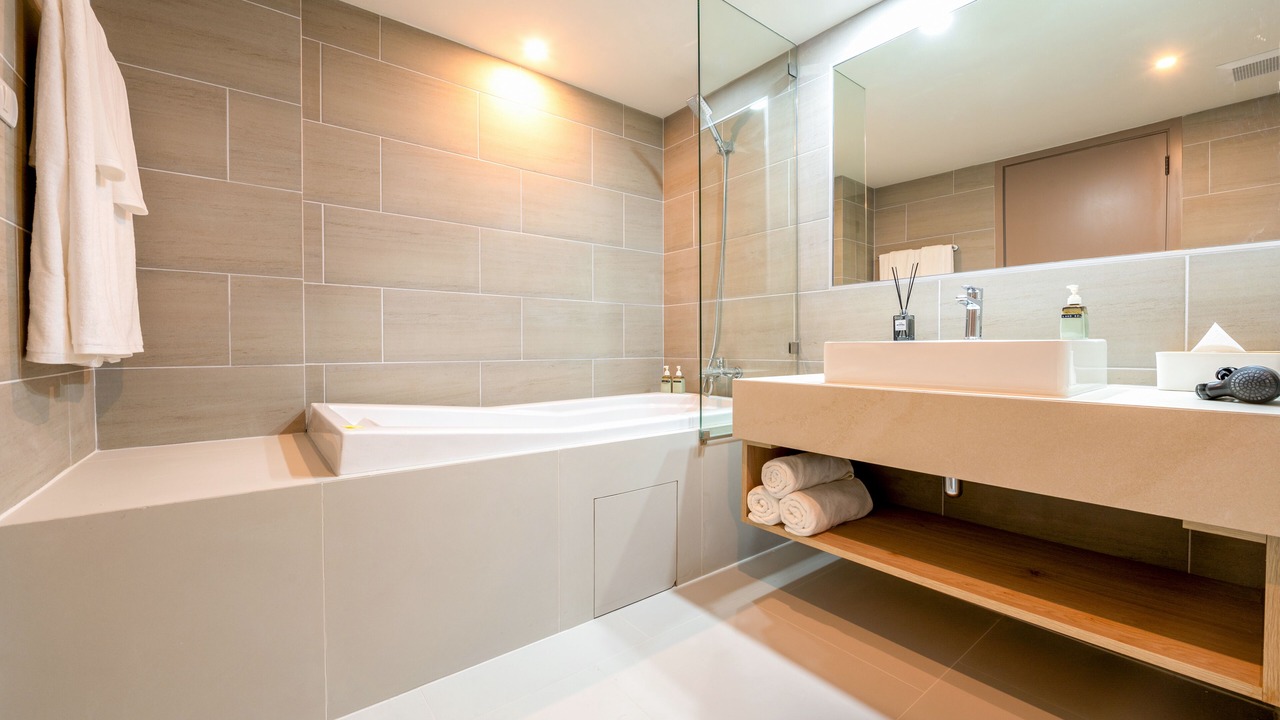 Photo of Bathroom in Tha Thaewawong