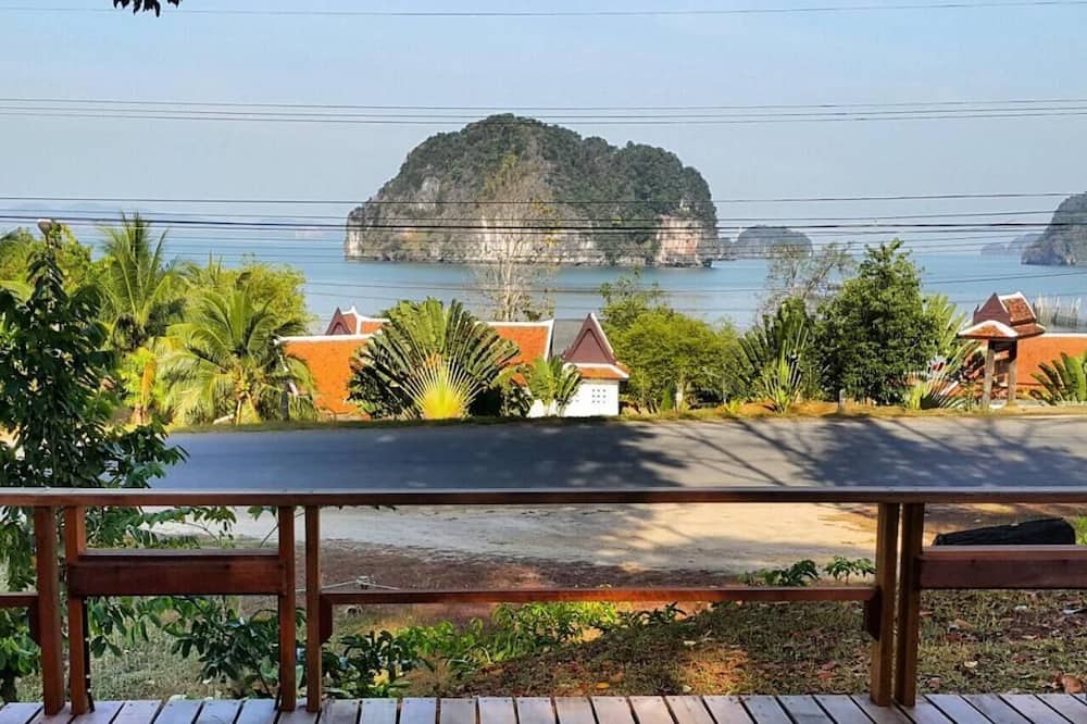 Photo of Patio Balcony in Ban Thalane