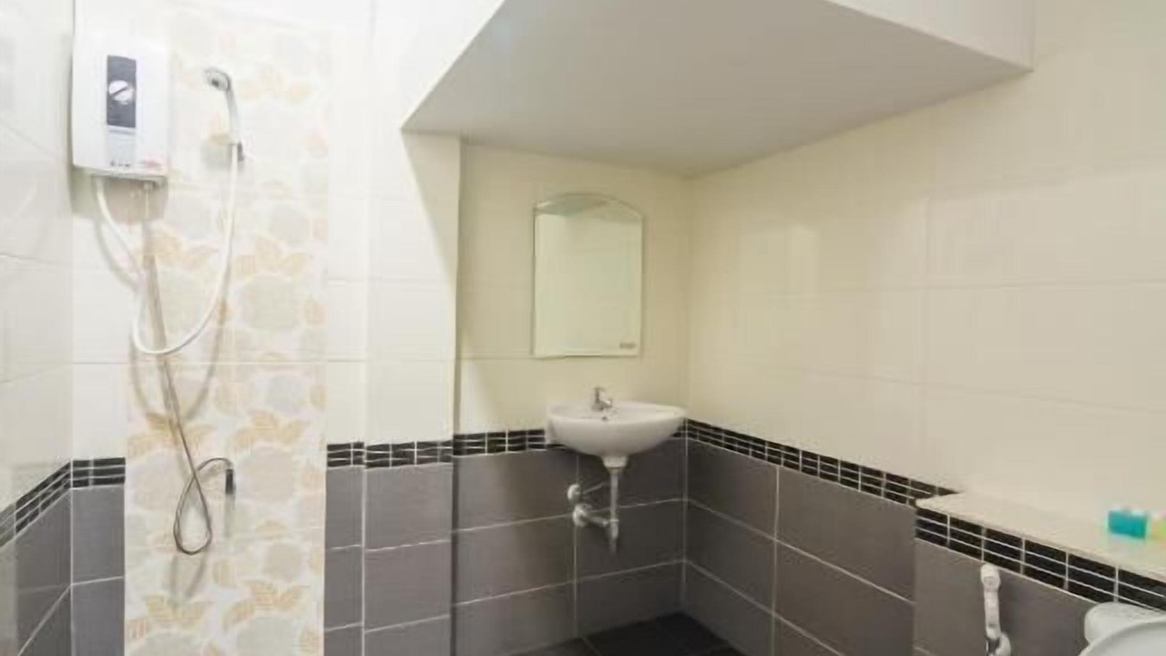Photo of Bathroom in Mae Rim