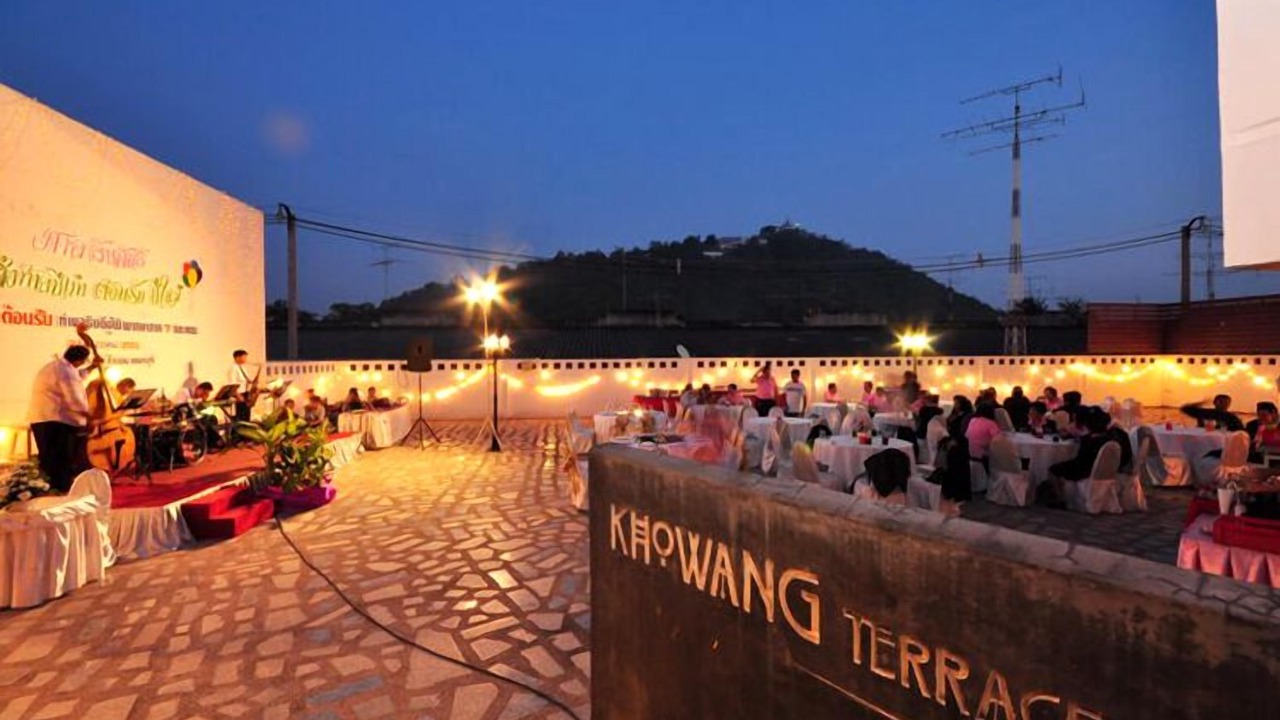 Photo of Patio Balcony in Khlong Kra Saeng